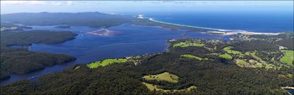 Mallacoota - VIC (PBH3 00 33435)